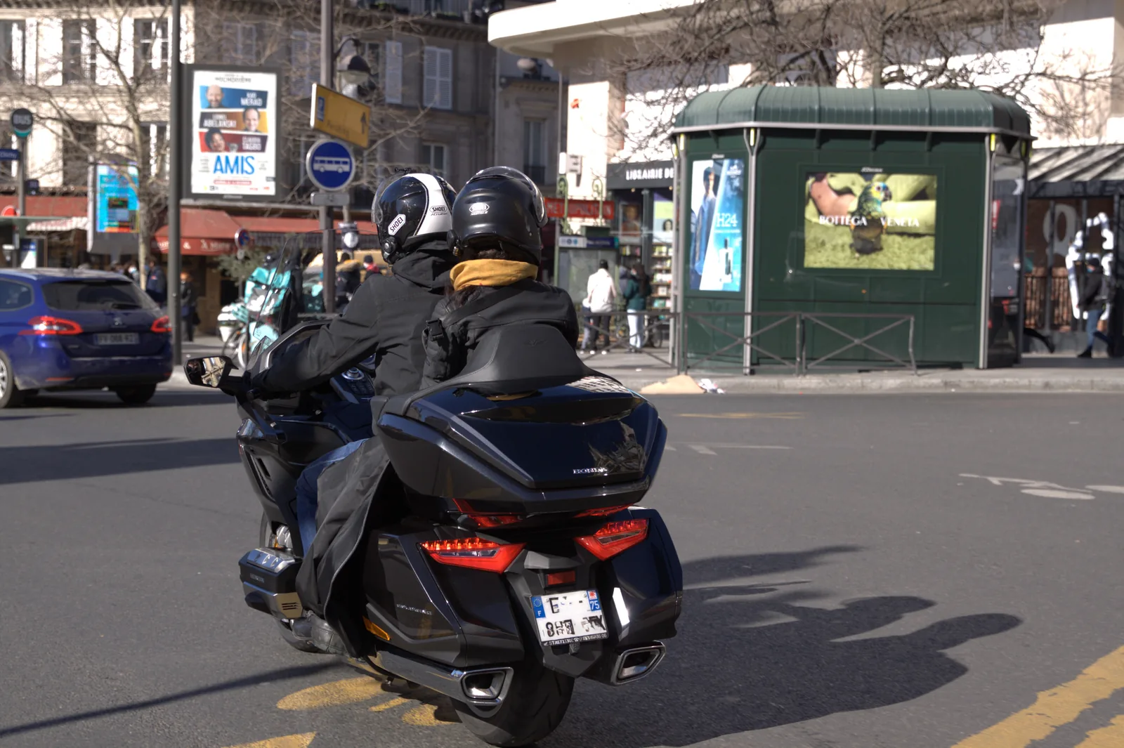 Chauffeur ACTIFcab en Honda Goldwing 1800 à Paris 15ème